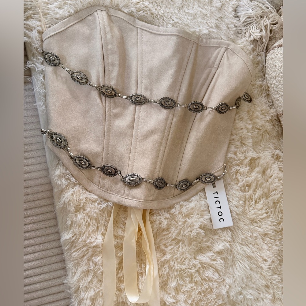 Tictoc Cream Corset Top